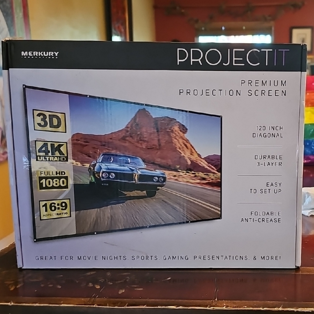 Project IT Premium Projection Screen